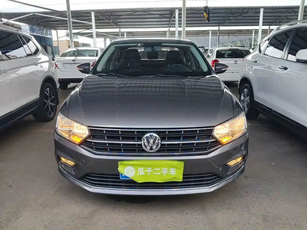 Volkswagen Bora — миниатюра 3