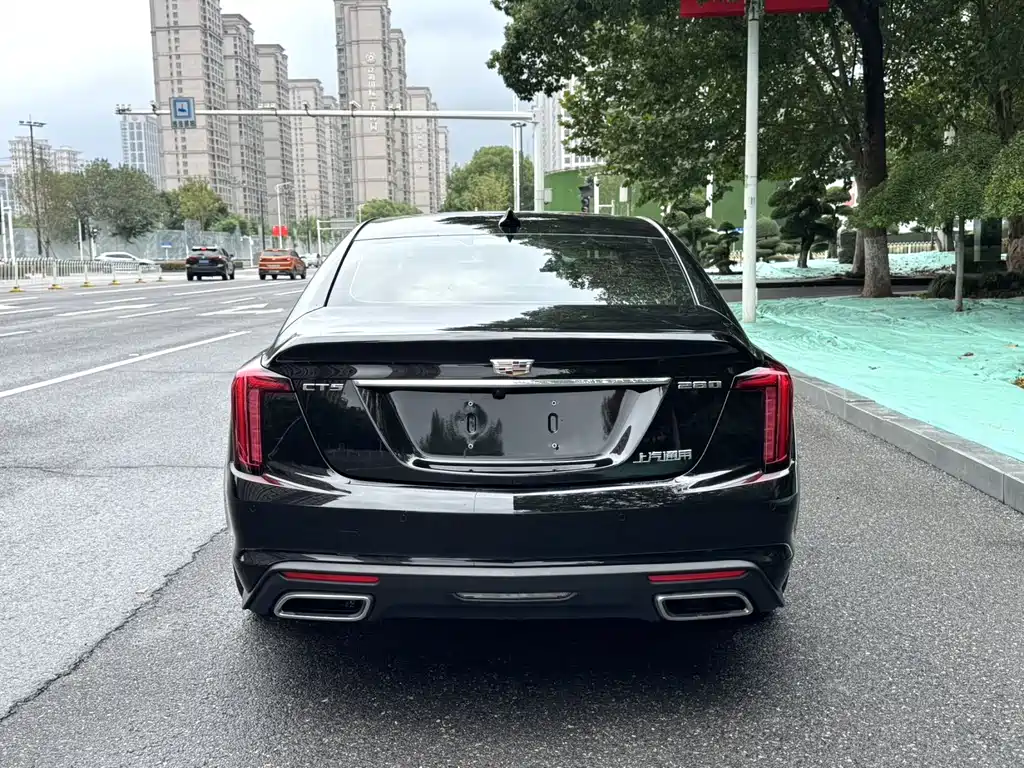 Cadillac CT5 — миниатюра 8