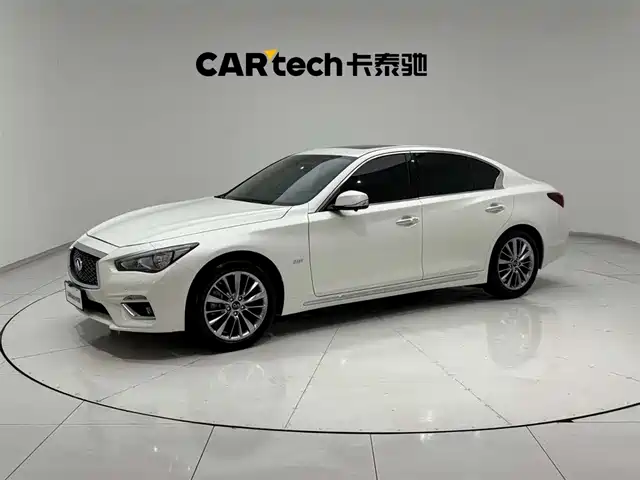 INFINITI  Q50L