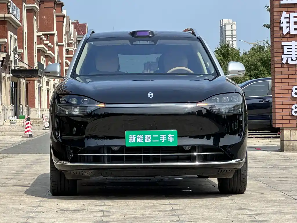 Aito M9 2025 Ultra 52kWh 6 мест (192 )