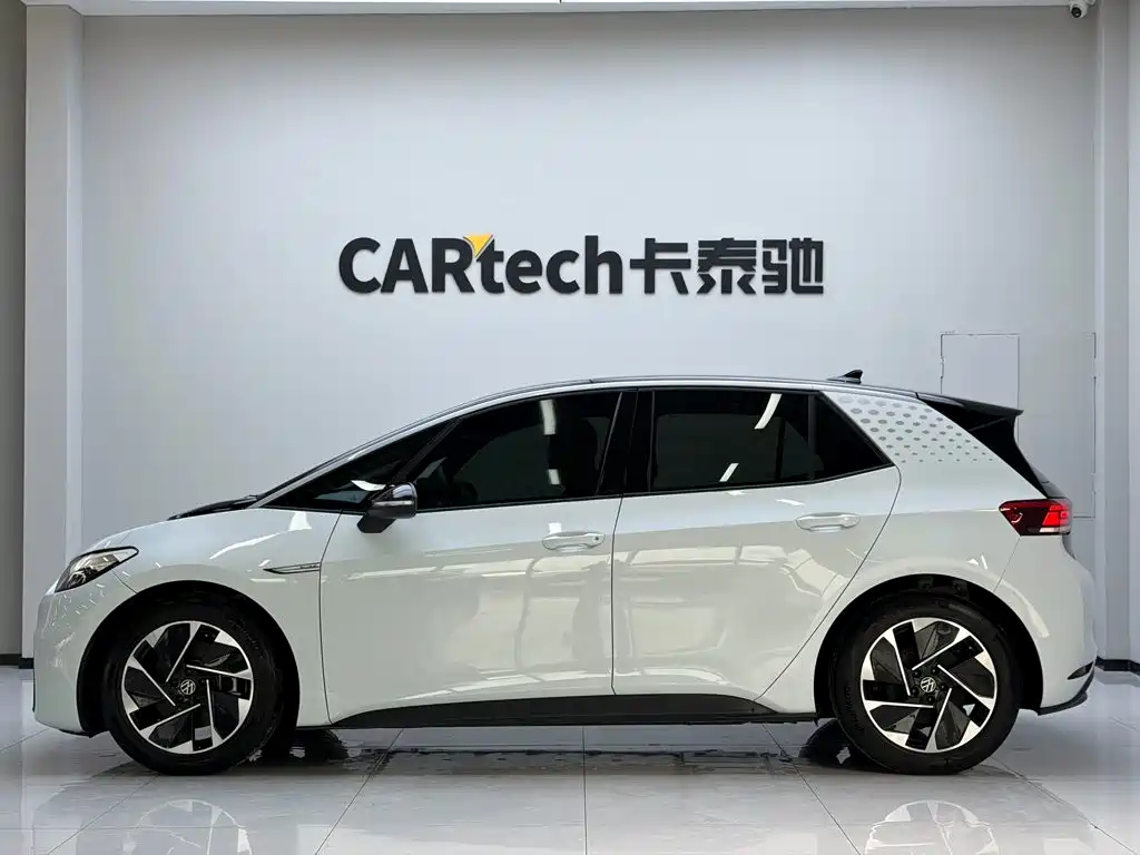 Volkswagen ID.3 — миниатюра 5