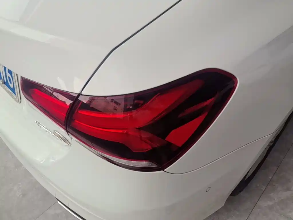 Mercedes-Benz A-Class — миниатюра 8