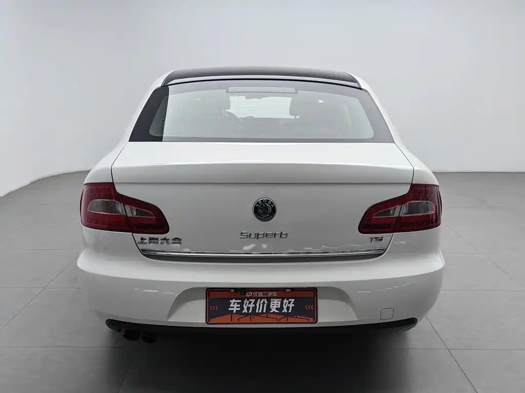 Skoda Superb — миниатюра 4