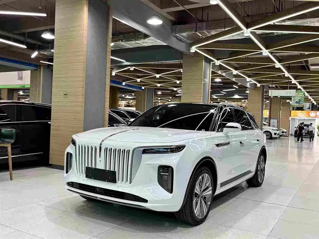 Hongqi E-HS9