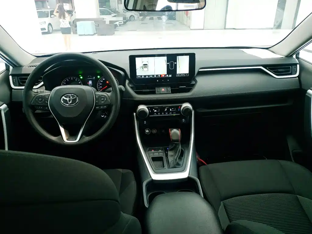 Toyota Wildlander — миниатюра 10