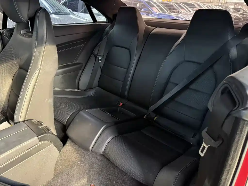 Mercedes-Benz E-Class (Import) — миниатюра 9