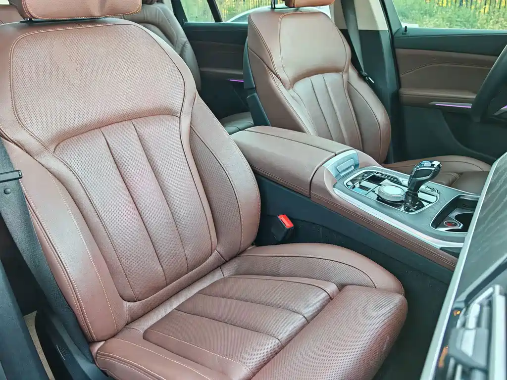 BMW X7 — миниатюра 15