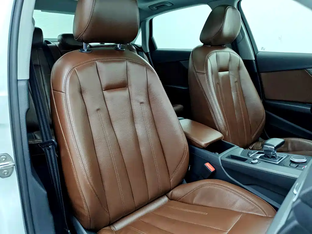 Audi A4L — миниатюра 7