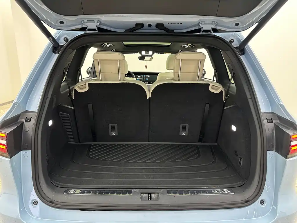 Li Auto Li ONE — миниатюра 31