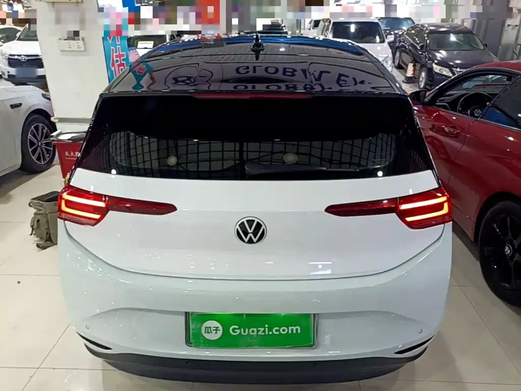 Volkswagen ID.3 — миниатюра 6