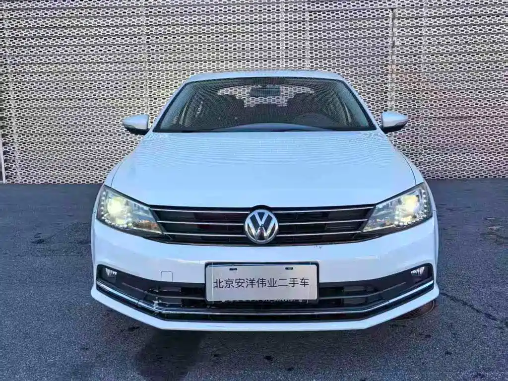 Volkswagen Sagitar — миниатюра 2