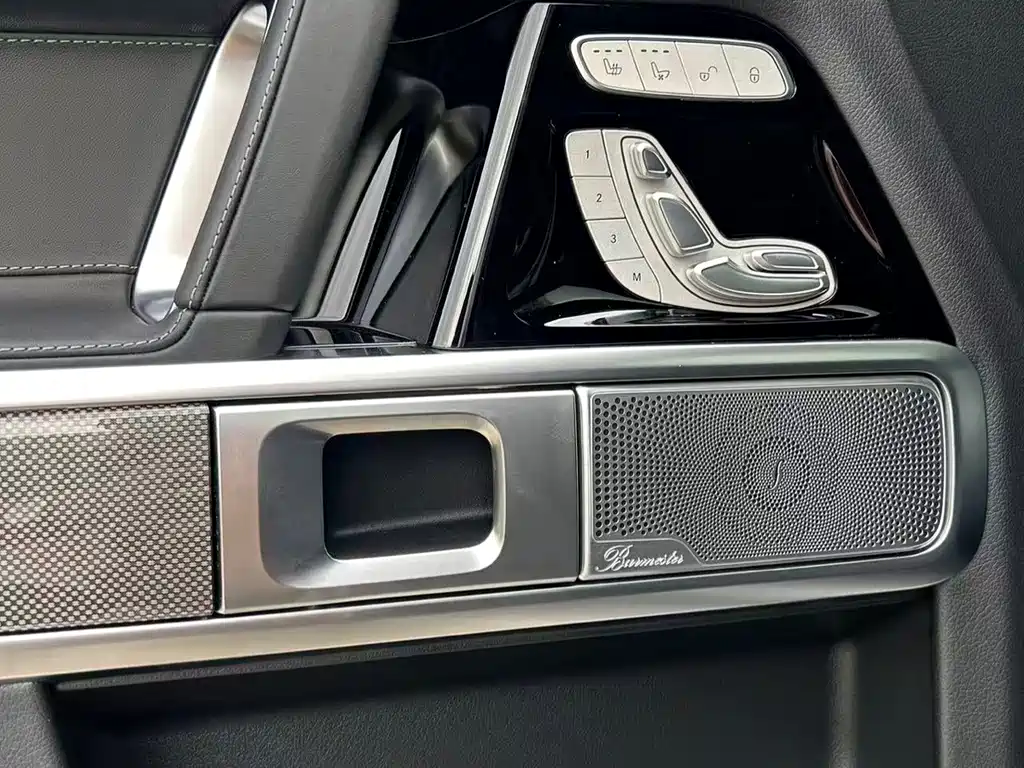 Mercedes-Benz G-Class — миниатюра 7