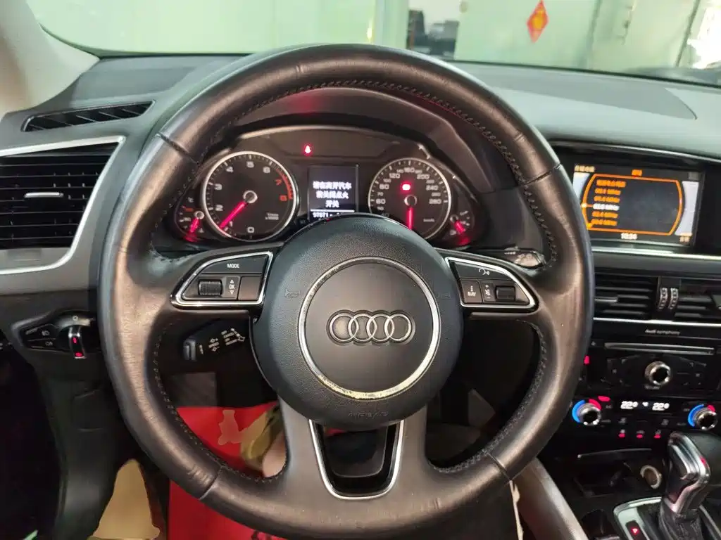 Audi Q5 — миниатюра 11
