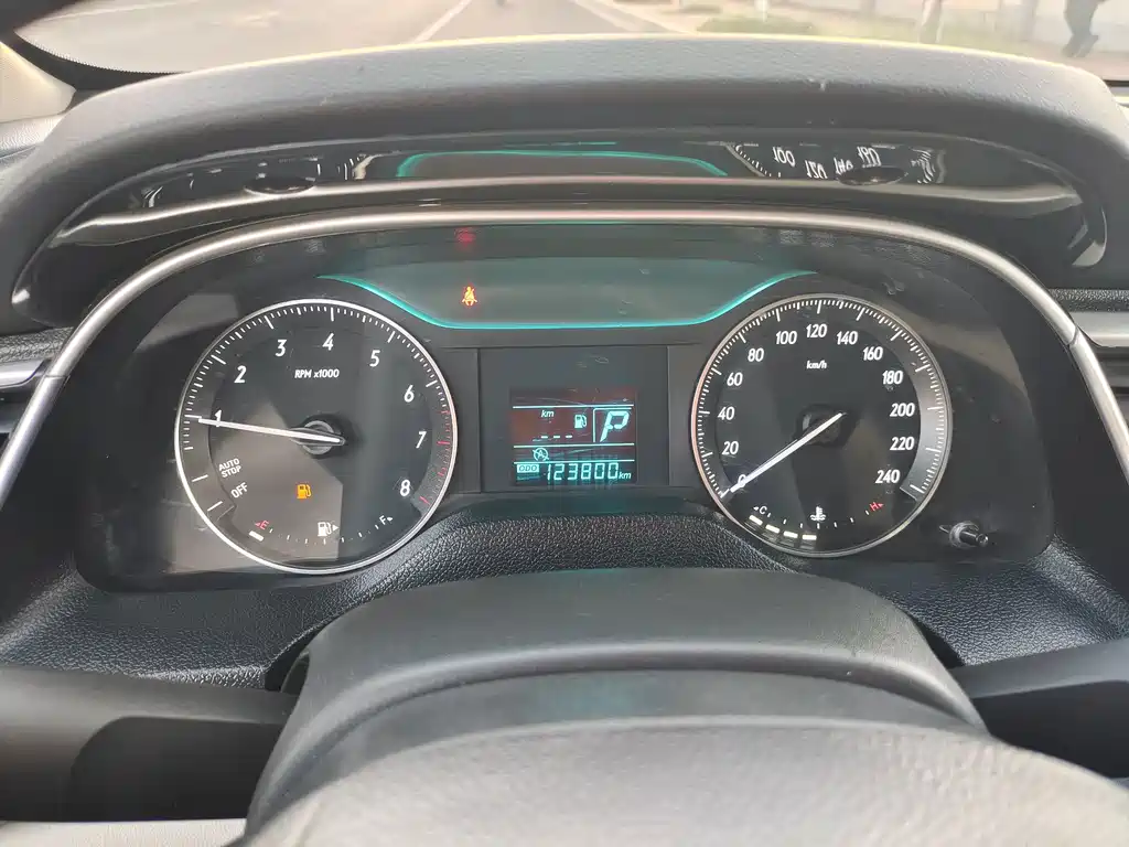 Buick Excelle — миниатюра 18