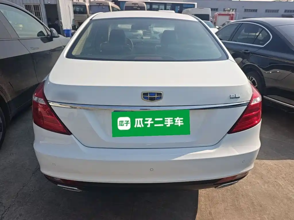 Geely Emgrand — миниатюра 6