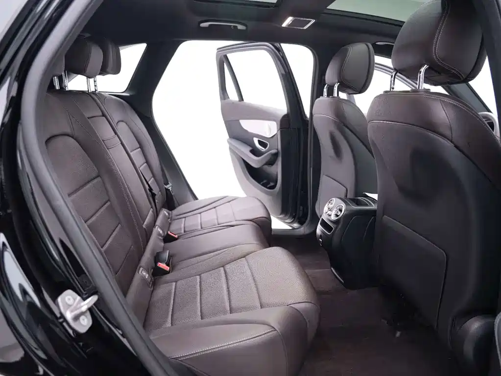 Mercedes-Benz GLC — миниатюра 15