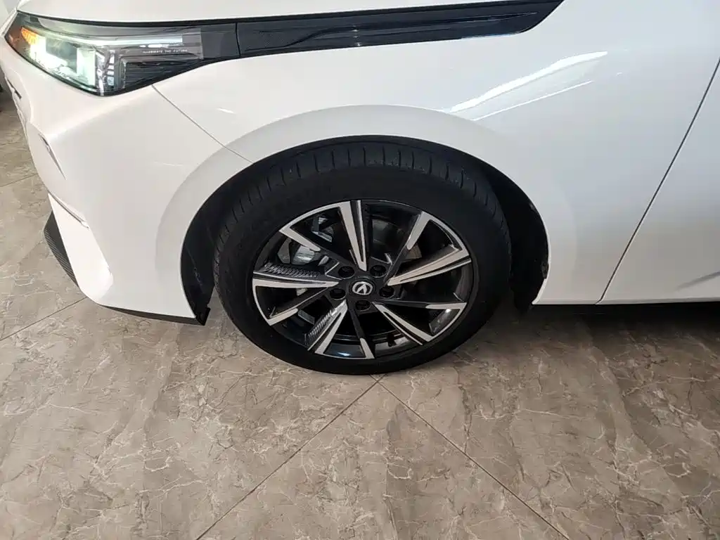 Changan Yida — миниатюра 23