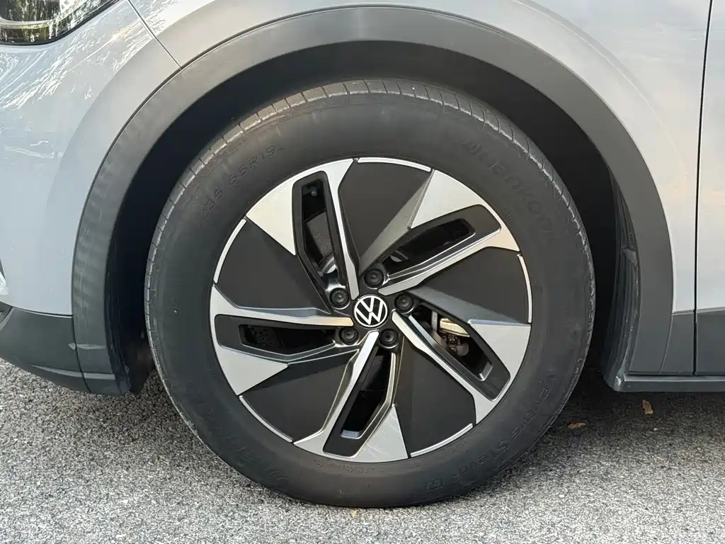 Volkswagen ID.4 Crozz — миниатюра 5