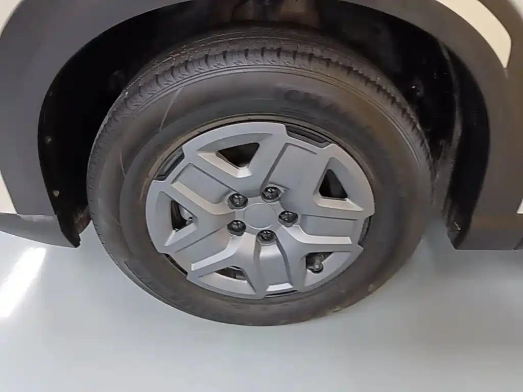 BYD Yuan UP — миниатюра 23