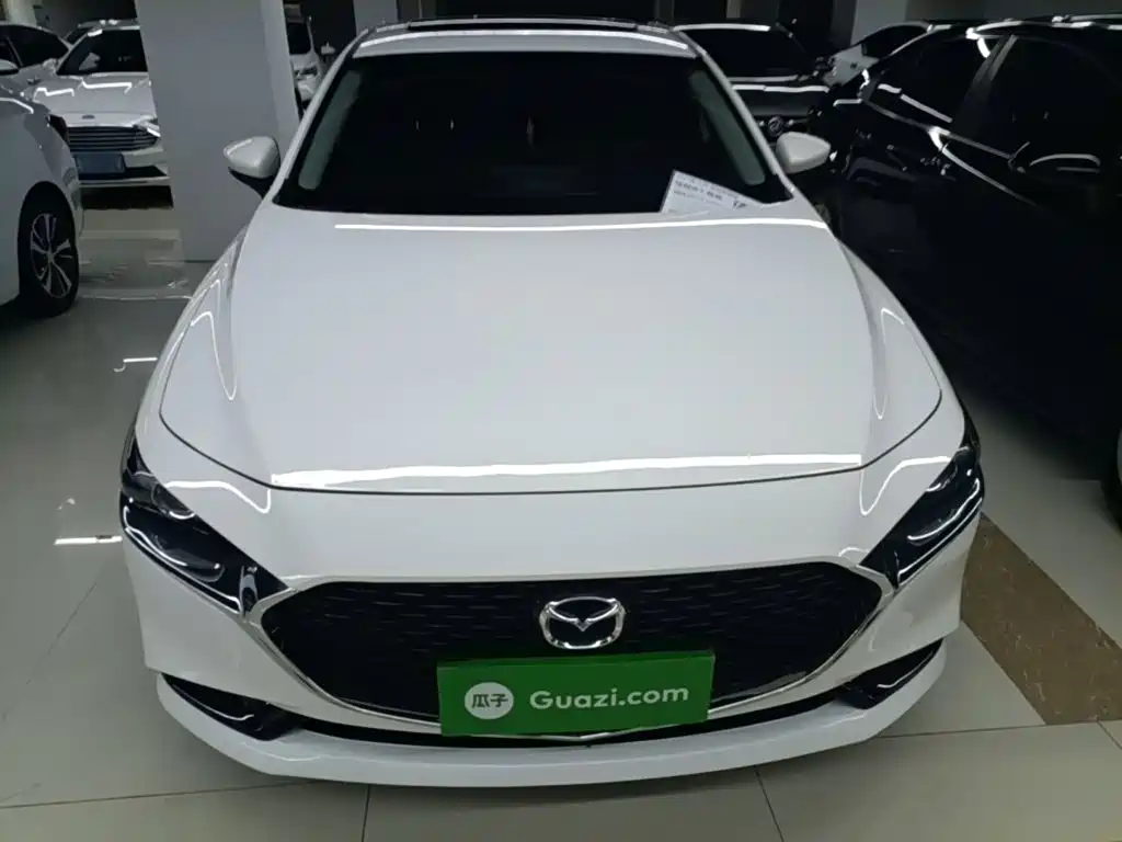 Mazda 3 Axela — миниатюра 3