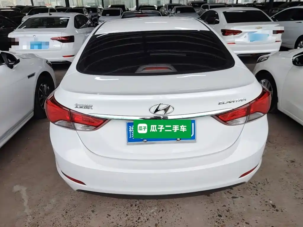 Hyundai Elantra Langdong — миниатюра 6