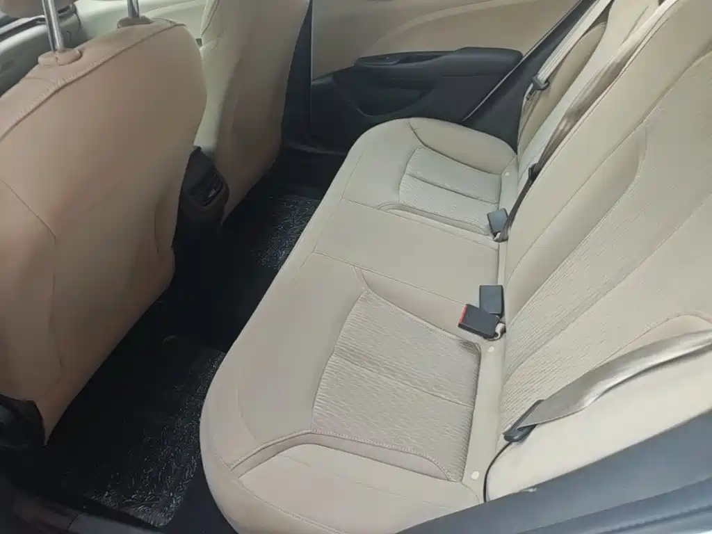 Buick Excelle — миниатюра 17