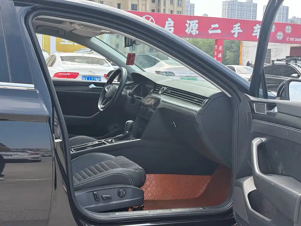 Volkswagen Magotan — миниатюра 4