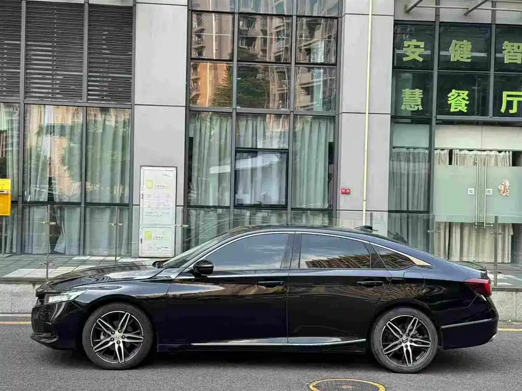 Honda Accord — миниатюра 2