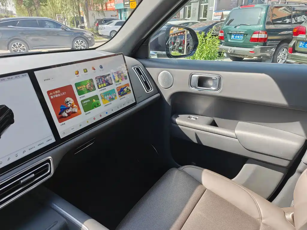 Li Auto Li L9 — миниатюра 13