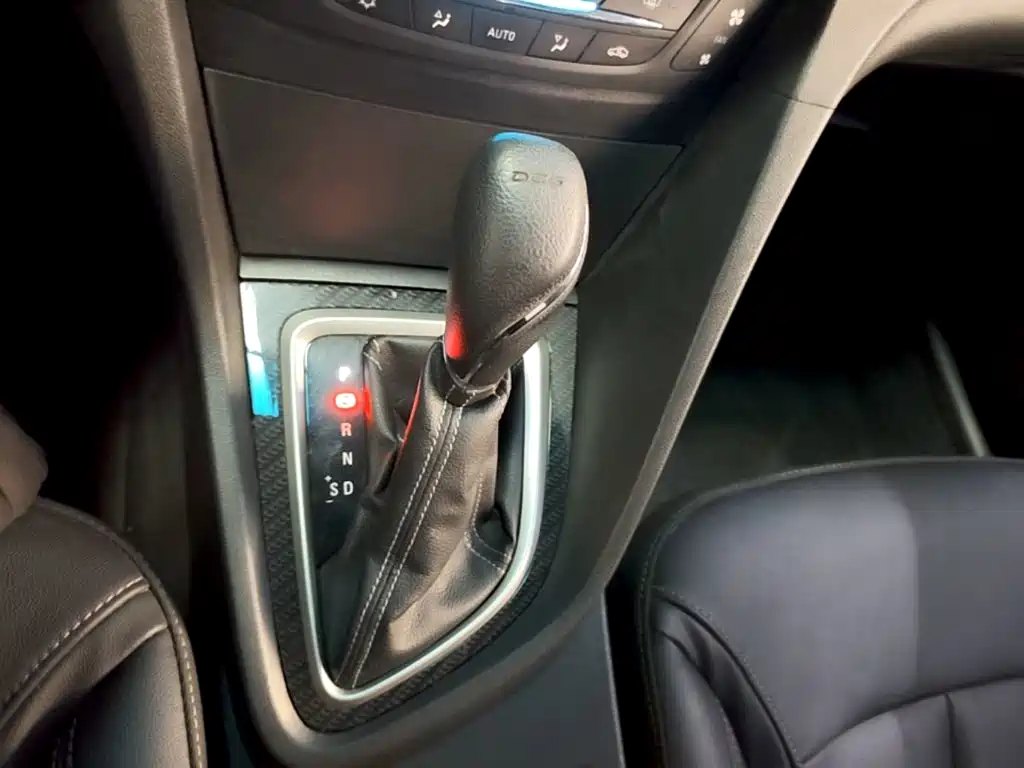 Buick Excelle — миниатюра 14