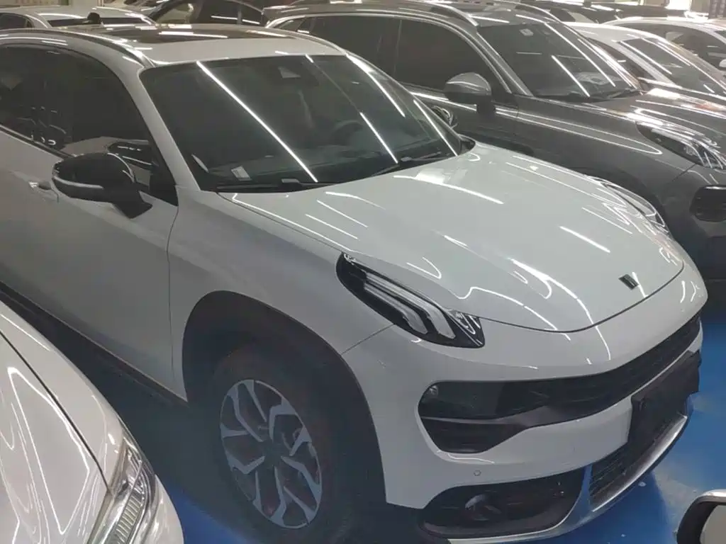 Lynk & Co 02 — миниатюра 4
