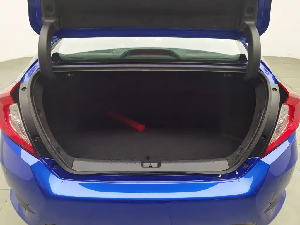 Honda Civic — миниатюра 16