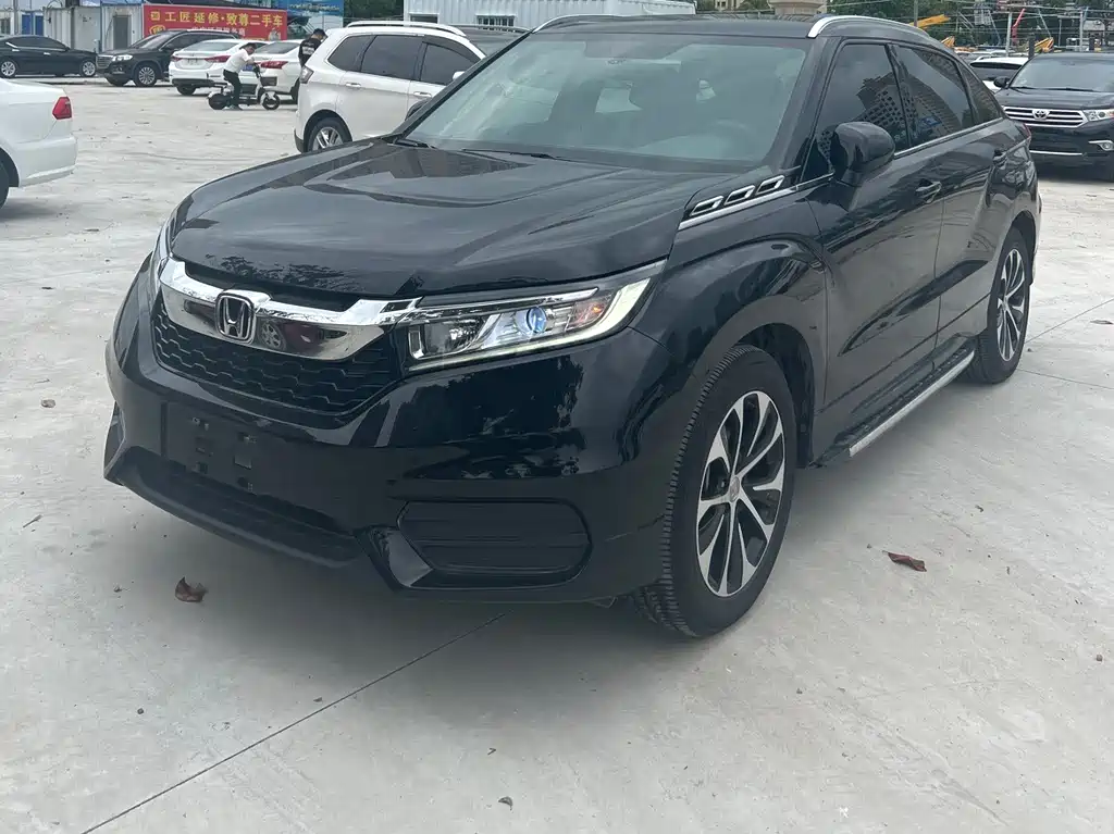 Купить Honda Avancier