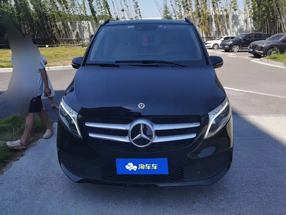 Mercedes-Benz V-Class — миниатюра 2