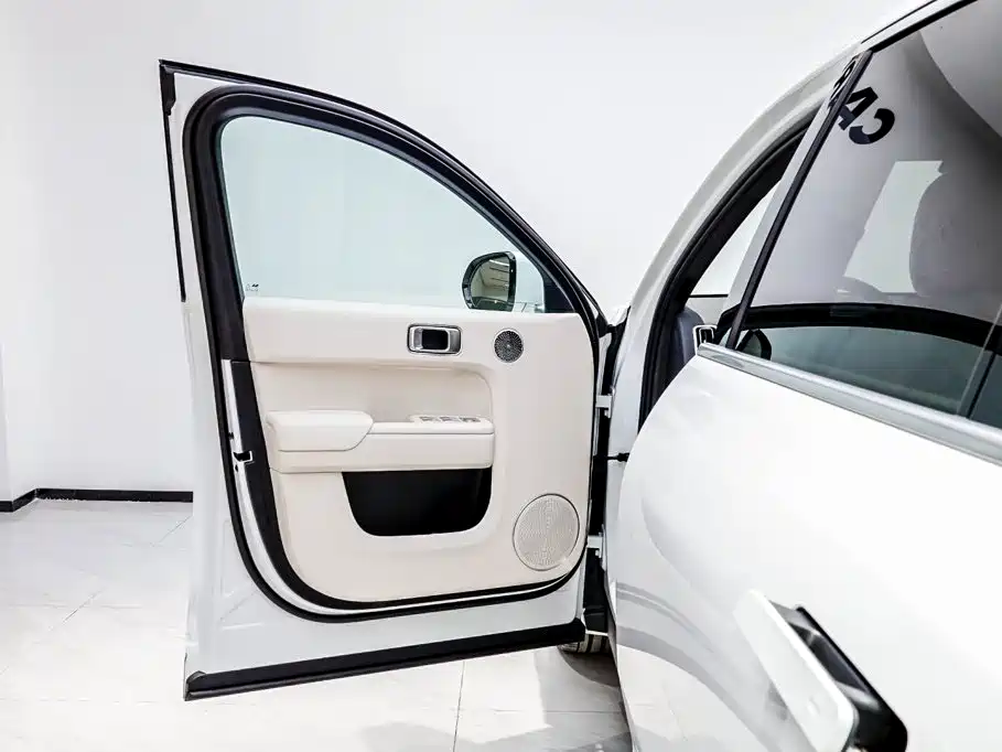 Li Auto Li L7 — миниатюра 9