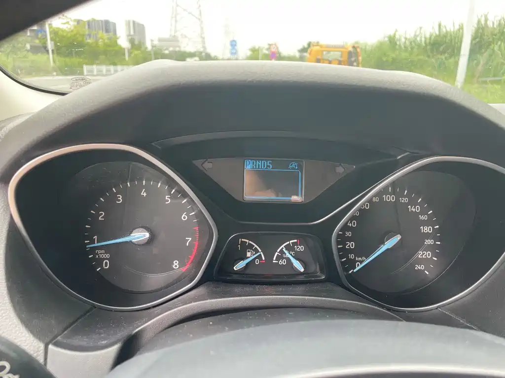 Ford Focus — миниатюра 15