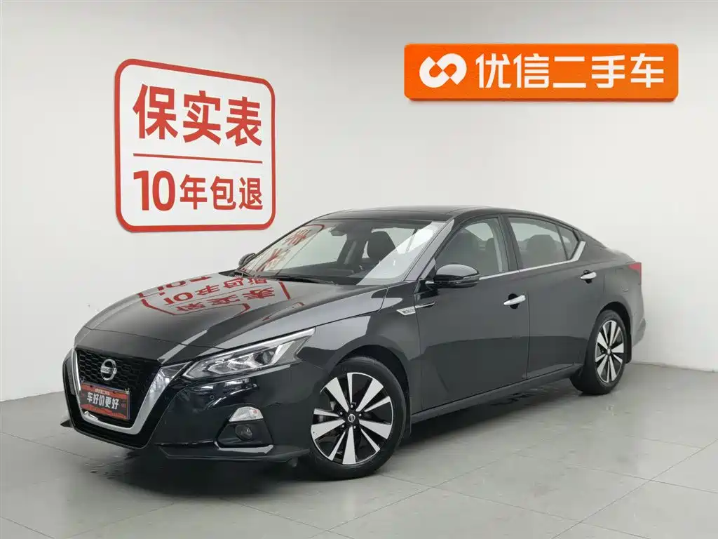 Купить Nissan Teana