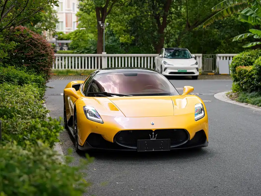 Maserati MC20 — миниатюра 7