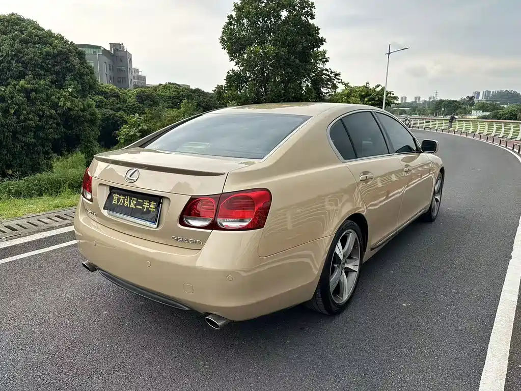 Lexus GS — миниатюра 5