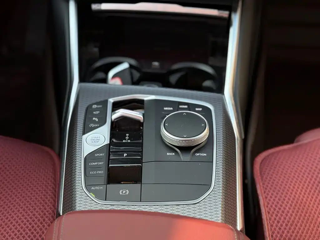 BMW 3 Series — миниатюра 10