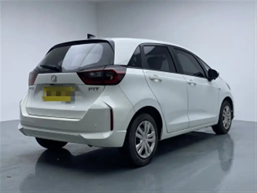Honda Fit — миниатюра 14