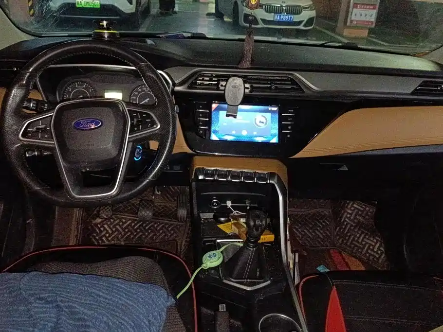Ford Territory — миниатюра 12