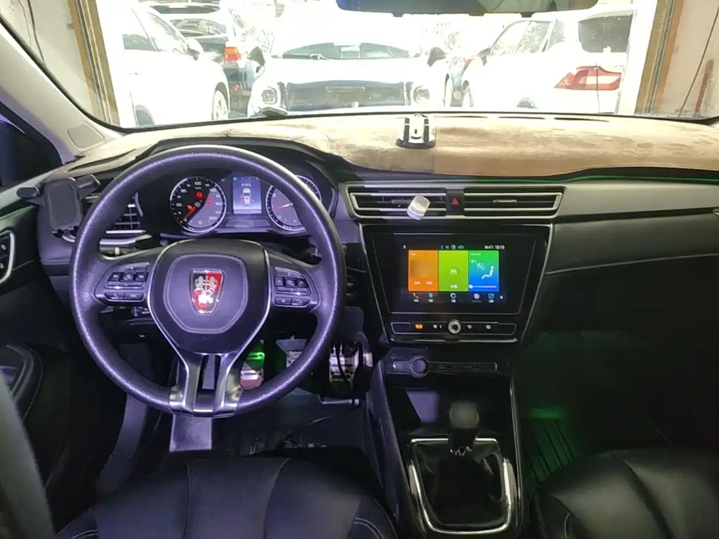 Roewe i5 — миниатюра 10