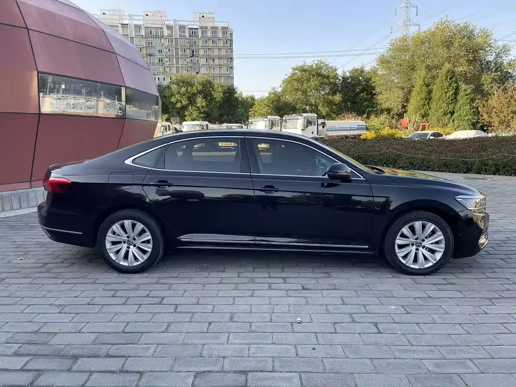 Volkswagen Passat — миниатюра 5