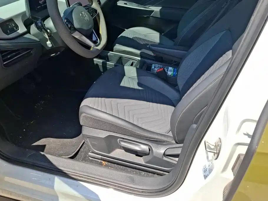 Volkswagen ID.3 — миниатюра 9