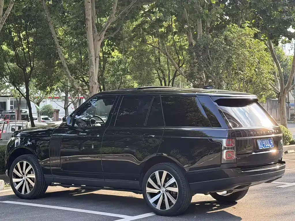 Land Rover Range Rover — миниатюра 7