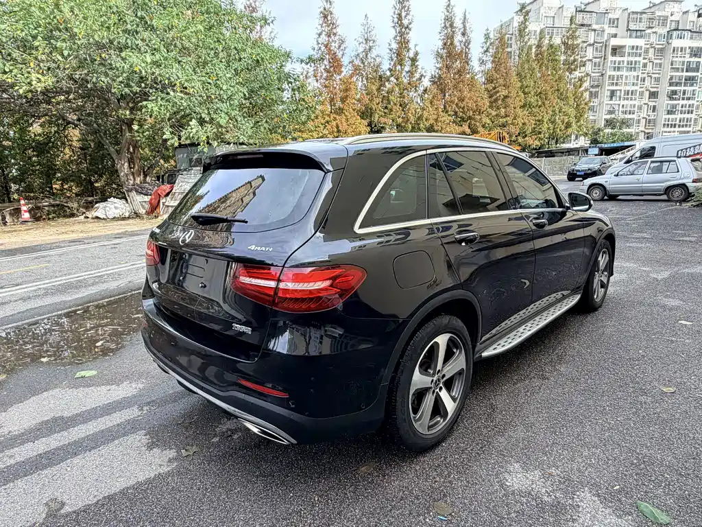 Mercedes-Benz GLC — миниатюра 7