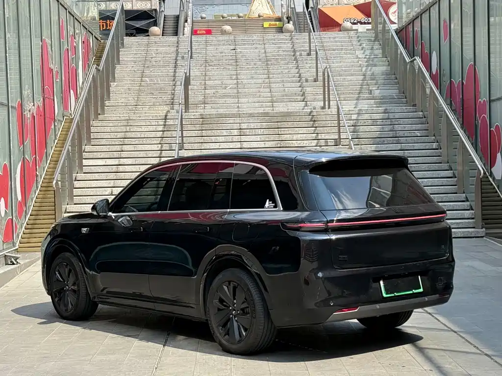 Li Auto Li L8 — миниатюра 12