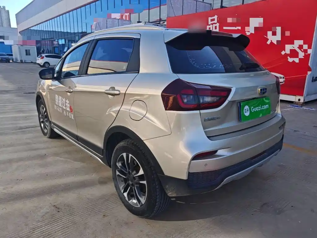 Geely Vision X3 — миниатюра 5