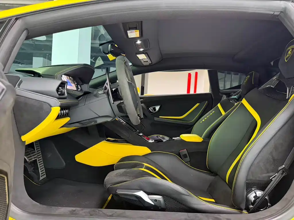 Lamborghini Huracán — миниатюра 8